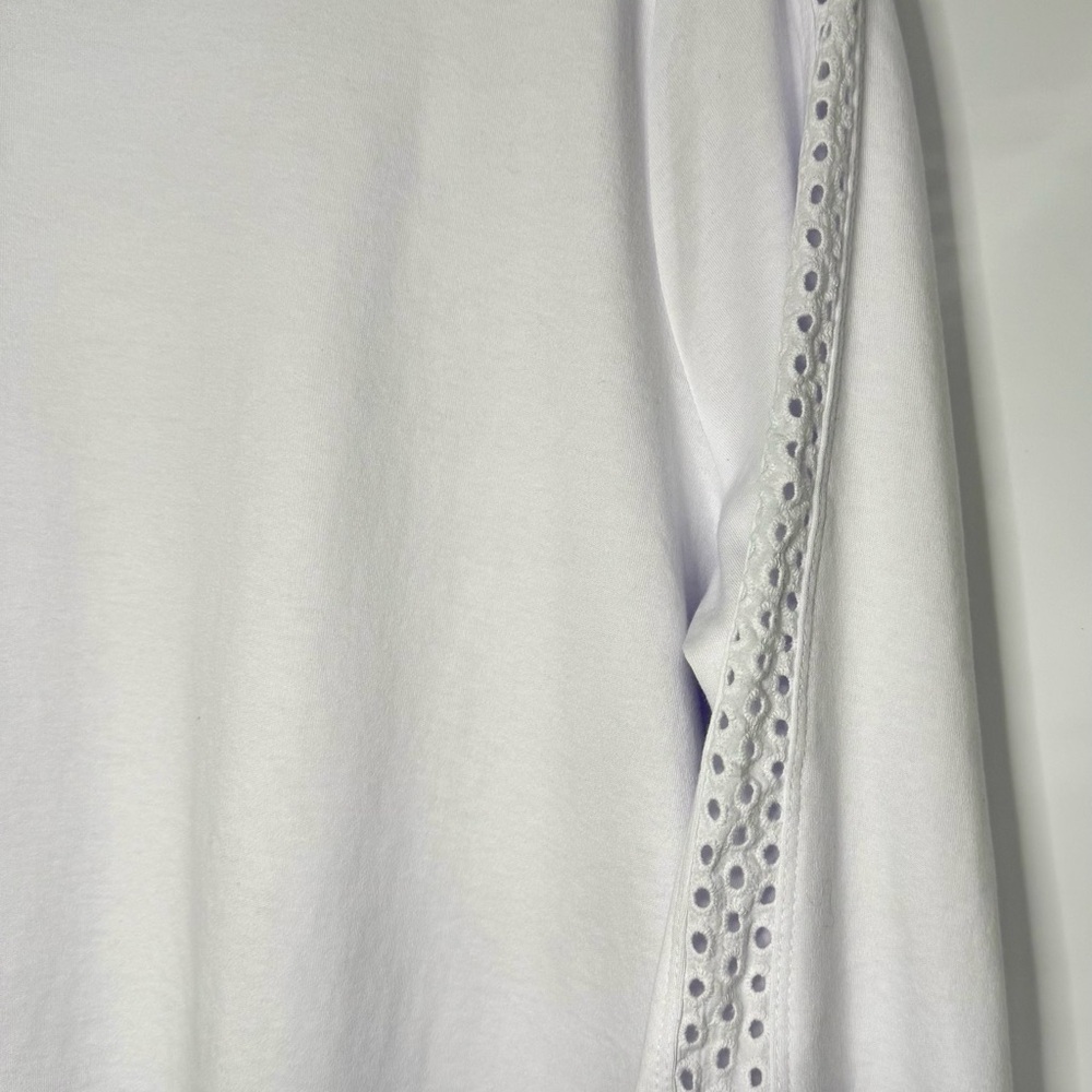 Appleseed's White Blouse shirt with  Quarter length Eyelet Sleeves  PXL EUC - Picture 2 of 10